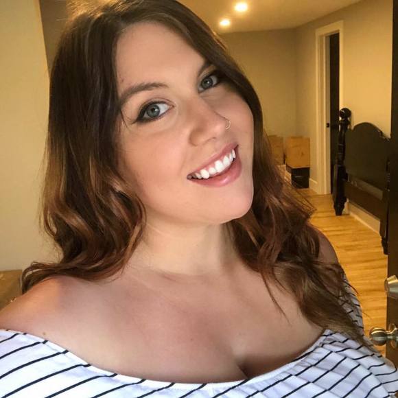 Meet your Posher, Peyton - Picture 1 of 1